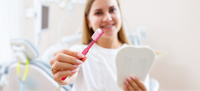 Nous prenons en main la santé de votre clinique dentaire Nous prenons en main la santé de votre clinique dentaire